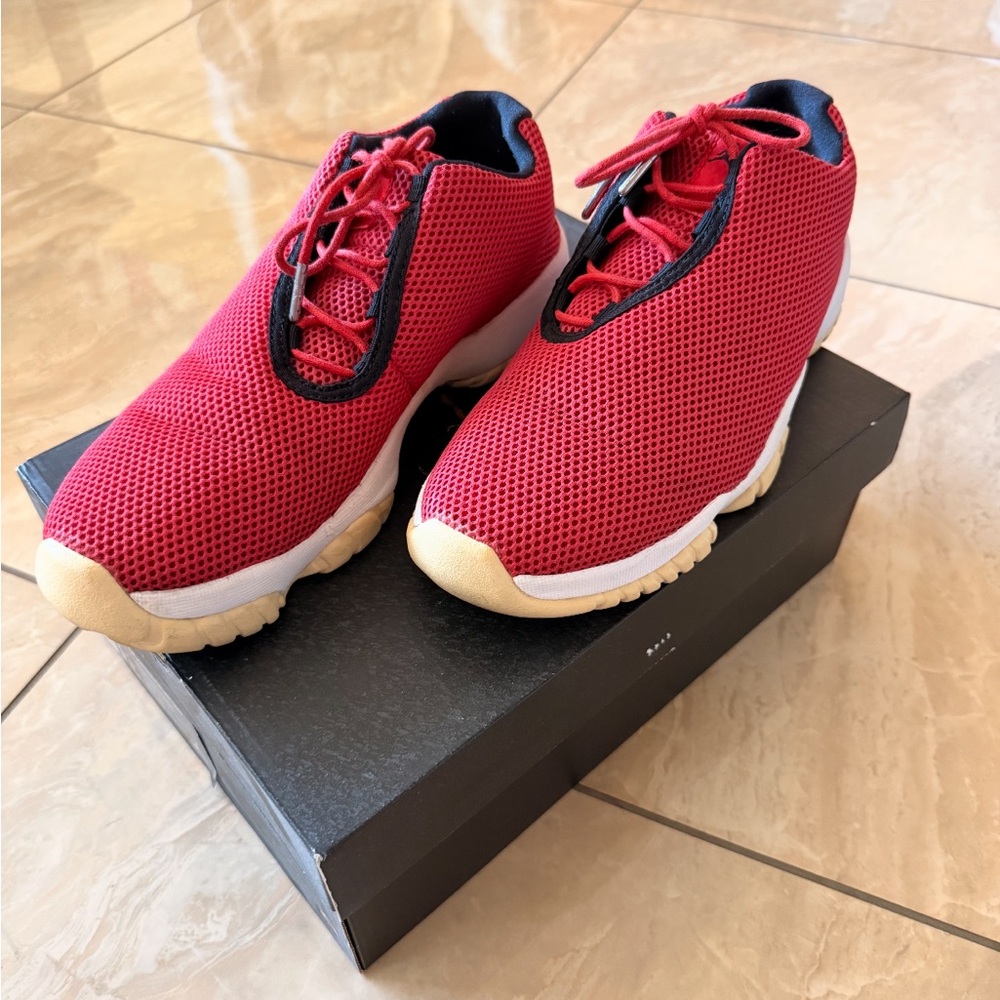 Jordan Future Low